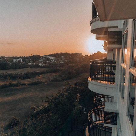 Modern Tropical Luxe Apartment - Boracay Newcoast Yapak 外观 照片