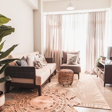 Modern Tropical Luxe Apartment - Boracay Newcoast Yapak 外观 照片