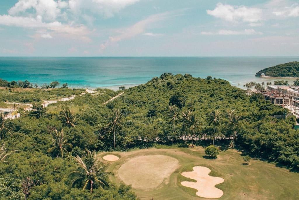 Modern Tropical Luxe Apartment - Boracay Newcoast Yapak 外观 照片